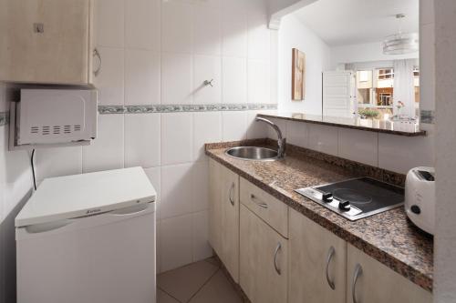 Dapur atau dapur kecil di Estudio Bloque 90