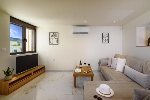 Nicolas Urban Luxury Living