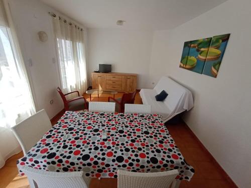 RNET - MTA Apartaments A2