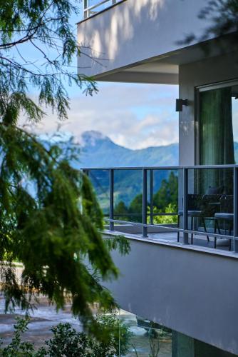 a house with a view of the mountains at Hemma 俬宅 in Ren'ai