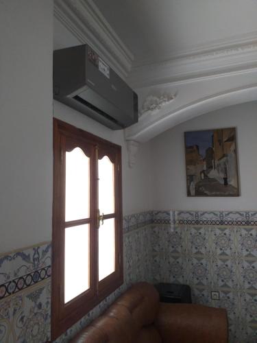 Μια τηλεόραση ή/και κέντρο ψυχαγωγίας στο CASANASSIM