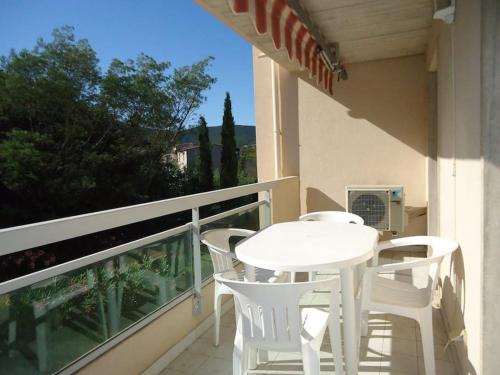 Bel appartement climatisé 100m plage