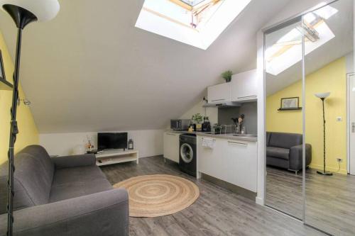 Beau studio rénové, proche gare, Lyon 3