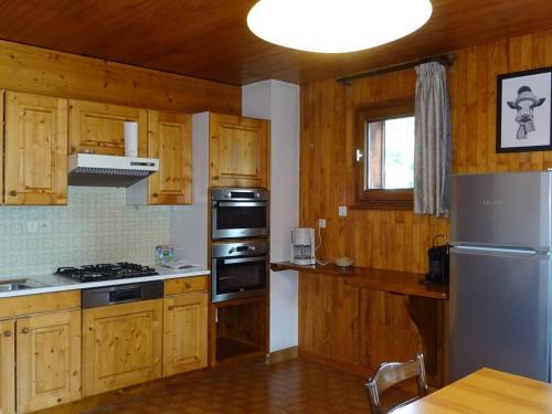 Appartement 3 Pièces Les Gets - Centre, 6 Pers, WIFI, Draps/Serviettes Inclus, Garage, Balcon - FR-1-802-19