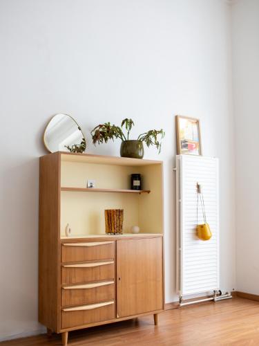 Hip & Beautiful City Apartment photo 20