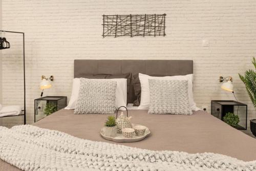 Our Cosy home - AT001