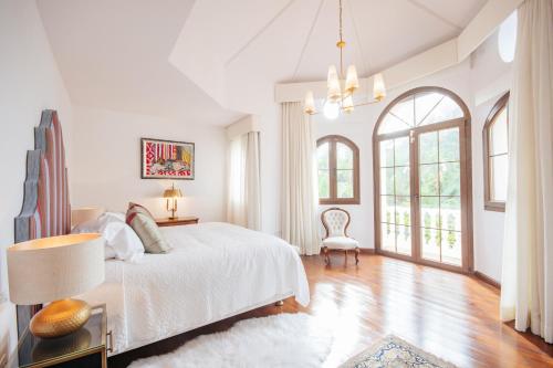 Cubo's Luxury Mansion El Baron de Sierra Blanca