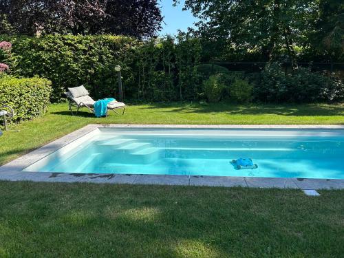 Πισίνα στο ή κοντά στο Nice house with swimming pool near Maastricht