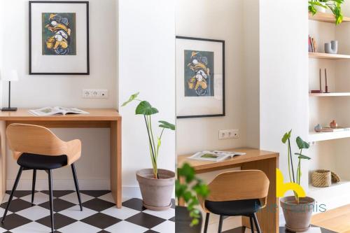 Chic Athens Retreat Near Acropolis, Metro & MoMa! 1