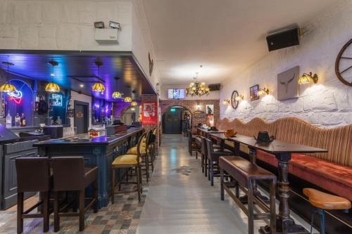 Εστιατόριο ή άλλο μέρος για φαγητό στο Patriot Bar Hottub-sleeps30