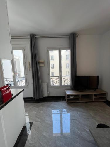 Facile dacces a Paris 2 pieces lumineux