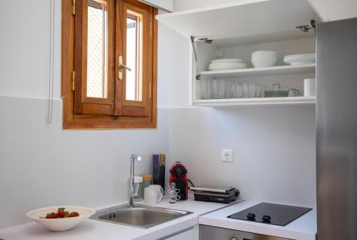 Fotografie z fotogalerie ubytování Senses Aegina Downtown Residence v destinaci Aegina