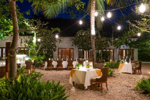 Сад в The Residence Zanzibar