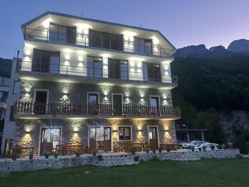 Nespecifikovaný výhled na hory nebo výhled na hory při pohledu z bed and breakfast
