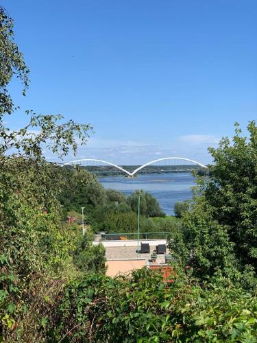 Dom z widokiem na Wisłę, ogrodem i parkingiem AC Progres