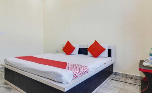 Gallery image of Hotel O New satkar Hotel in Itimādpur