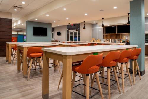 Holiday Inn & Suites Orlando - I-Drive - Theme Parks by IHG photo 25