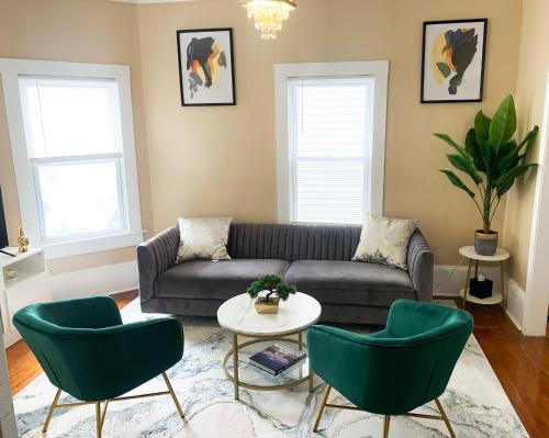Gallery image of The Freedom HOME from HOME in New Bedford