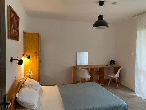 Postel nebo postele na pokoji v ubytování Travellers Rest