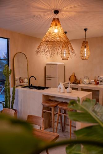 Una cocina o zona de cocina en Serein Villas