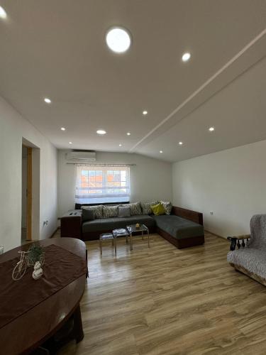 Χώρος καθιστικού στο Apartman Zigic