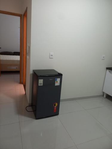a black cpu sitting in the middle of a room at Teixeira in Olímpia