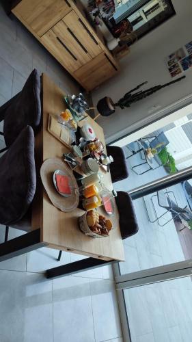 Makanan di atau berdekatan homestay