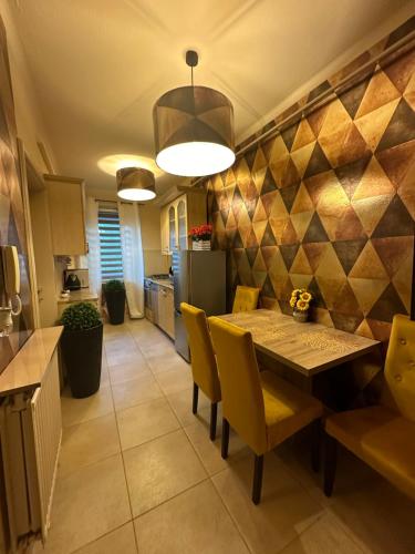 Next to the Debrecen University 주방 또는 간이 주방