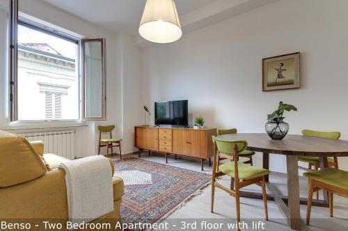 Cavour Apartments by Mamo Florence