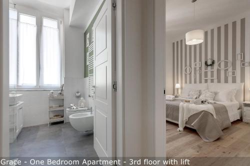 Cavour Apartments by Mamo Florence