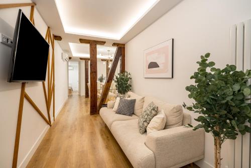 Chueca VIII calle Hortaleza 3BR 3BH