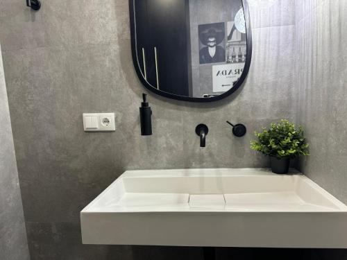 Apartamento Deluxe Lajudería con PARKING GRATIS