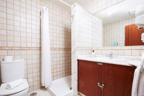 Villa - Sleeps 6 - Pool - Pets Ok - Parking