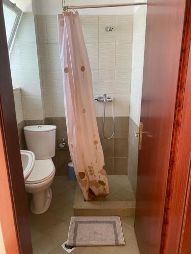 Foto da galeria de Hotel Afrodite em Dhërmi