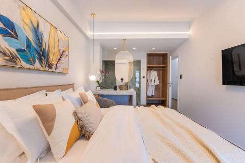Luxury 4Bdrm Penthouse near Acropolis