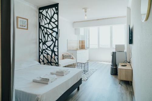 WELCS ESTUDIO 178 EMP cerca del mar