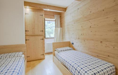 Postel nebo postele na pokoji v ubytování Nice Apartment In Lanzada