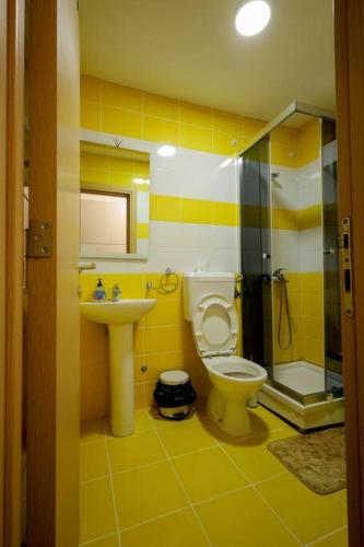 Ванна кімната в Fenix Flat