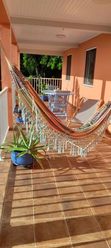 Μπαλκόνι ή βεράντα στο les bougainvilliers