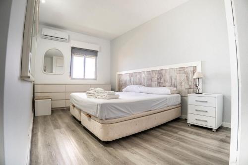 BENALBEACH APARTAMENTO con vistas maravillosas
