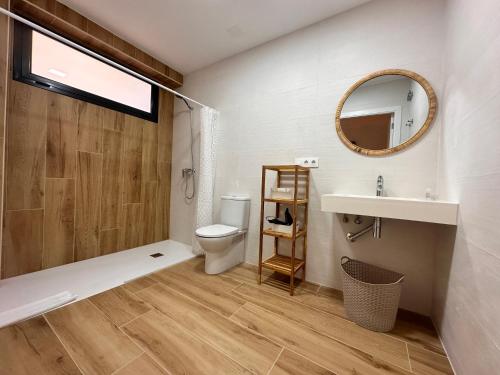 Valencia & Suites Ayora
