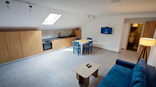 Dapur atau dapur kecil di Apartmani Radovic