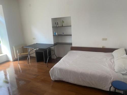Postel nebo postele na pokoji v ubytování Apartament Ultracentral cu o camera