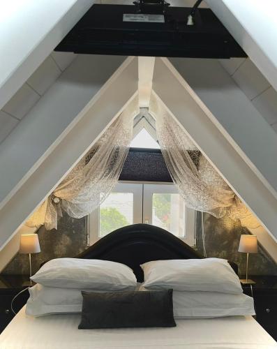 Diamond City Lux Apartment
