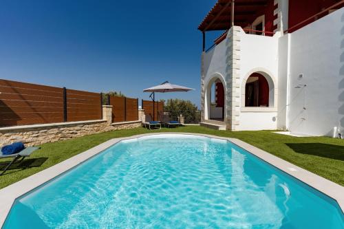 Πισίνα στο ή κοντά στο Villa Eleni - With Private Pool