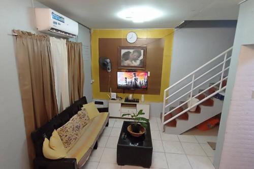 TV a/nebo společenská místnost v ubytování Blima Guest house