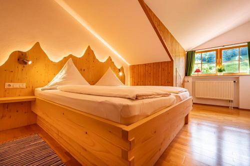 Katil atau katil-katil dalam bilik di AlpenFerienLandhaus Müller