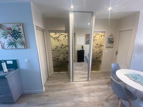 Super top my clean flat 53 Marseille vieux port photo 8