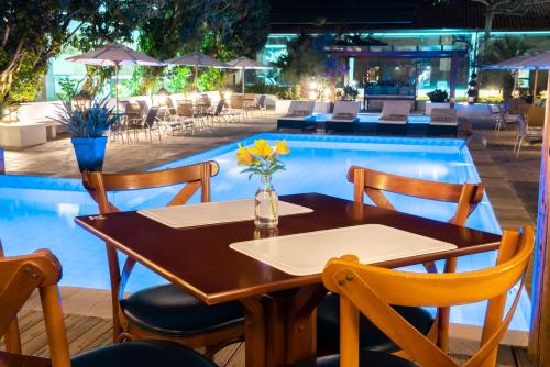 Πισίνα στο ή κοντά στο Praia Hotel Imbituba