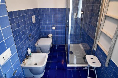 Ένα μπάνιο στο Casa Azzurra